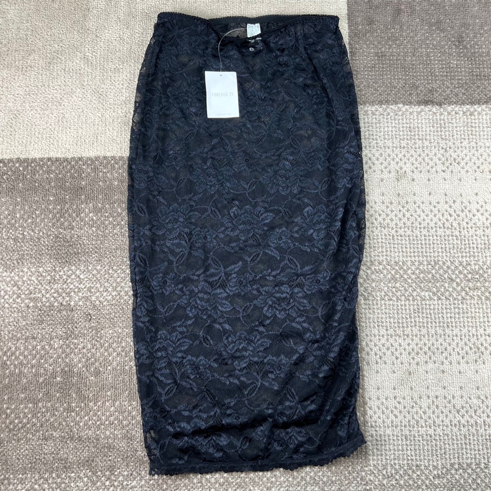 NWT‎ Forever 21 Intimates Black Floral Lace Sheer Midi Skirt Womens Small